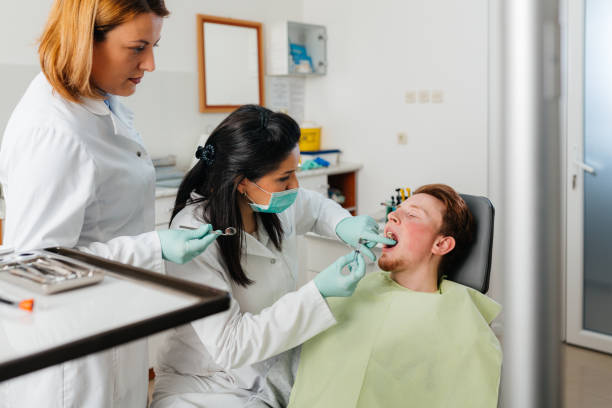 Best Dentist for Tooth Abscess  in Bronxville, NY